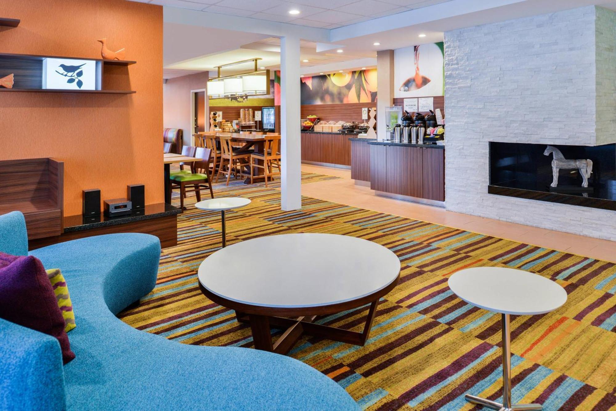 Fairfield & Hotel