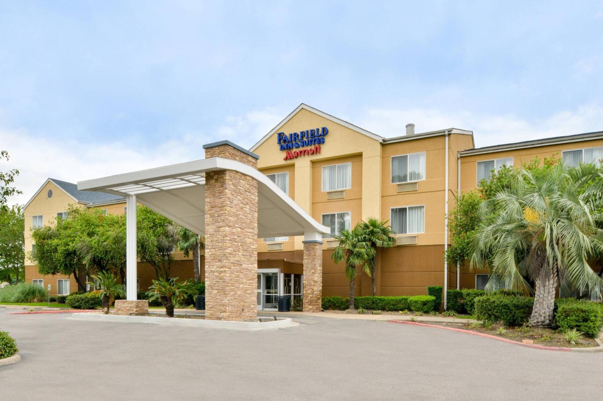 Fairfield & Hotel Beaumont